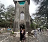 dharamshala-couple-taxi